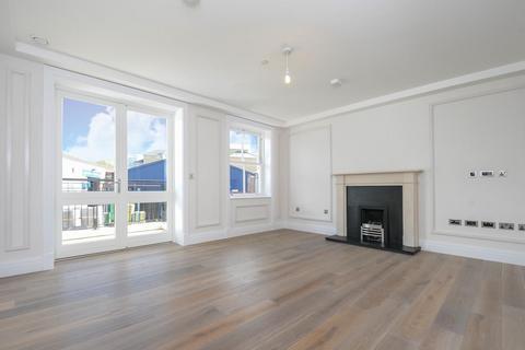 5 bedroom end of terrace house for sale, Heathcote Gate, Fulham