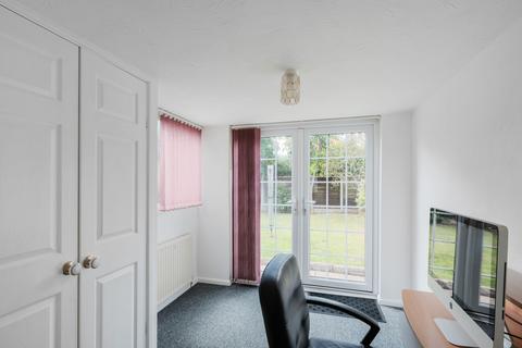 12 Heron Close, Worcester, WR2 4BW