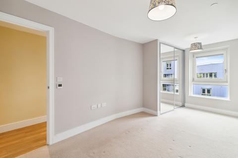 2 bedroom flat to rent, Queensland Road, Islington, London