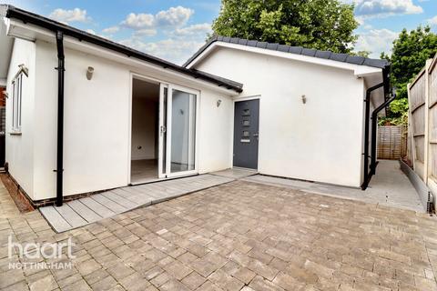 2 bedroom bungalow for sale, Woodhall Road, Wollaton