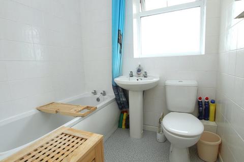1 Culliford Crescent, Poole, BH17 9DY