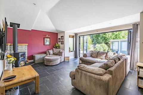 3 bedroom semi-detached house for sale, Chase Grove, Waltham Chase, Southampton, Hampshire, SO32