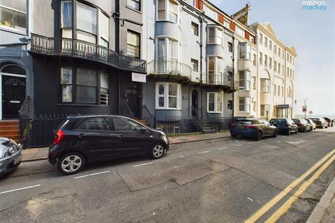 2 bedroom flat to rent, Broad Street, Brighton, East Sussex, BN2