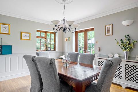 4 bedroom semi-detached house for sale, Forest Road, Wokingham RG40