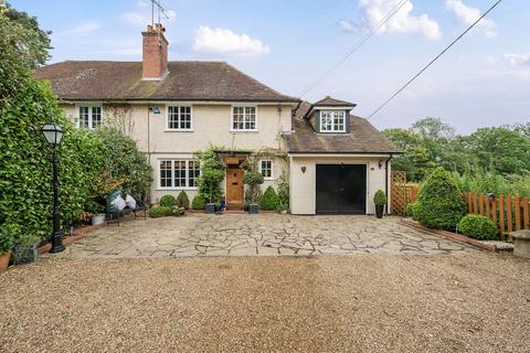4 bedroom semi-detached house for sale, Forest Road, Wokingham RG40