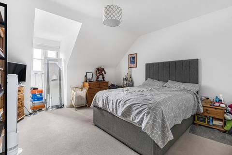 4 bedroom semi-detached house for sale, Violet Close, Ambrosden, OX25