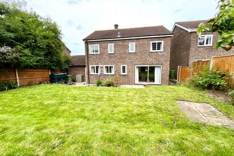 4 bedroom link detached house for sale, Tuttles Lane West, Wymondham