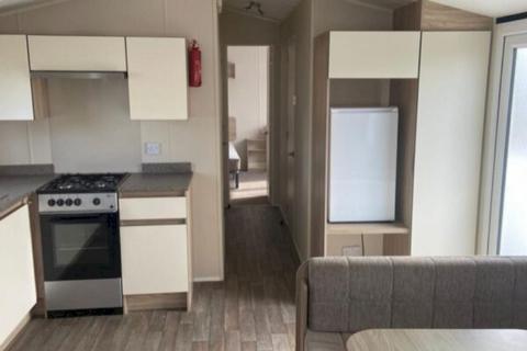 2 bedroom static caravan for sale, Pretoria Caravan Park, , Point Clear CO16