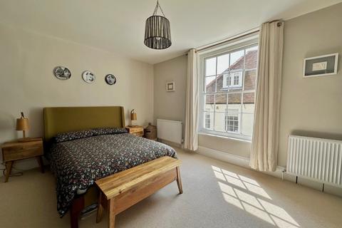 3 bedroom terraced house for sale, Griffin Street, Deal, Kent, CT14