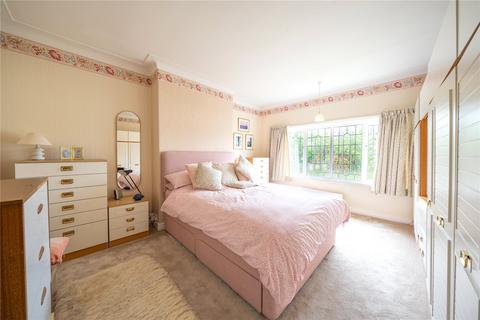 4 bedroom semi-detached house for sale, West Park Avenue, Roundhay, Leeds