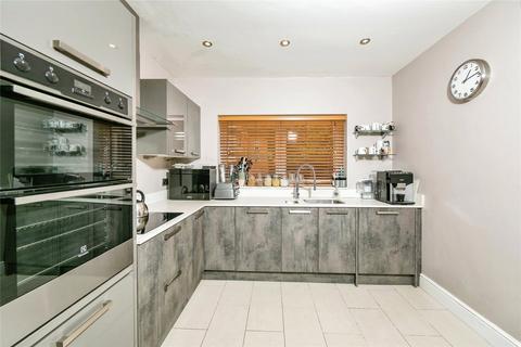 3 bedroom detached house for sale, Christchurch Road, Reading, RG2