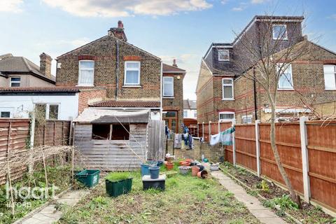 23 Farnham Road, Ilford, IG3 8QD