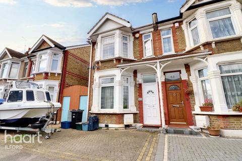 3 bedroom semi-detached house for sale, Farnham Road, Ilford