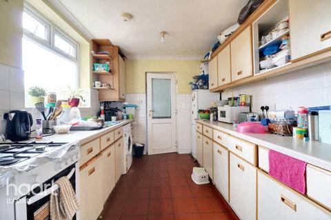 23 Farnham Road, Ilford, IG3 8QD
