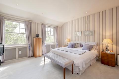 3 bedroom flat for sale, Egerton Gardens, Knightsbridge, London, SW3