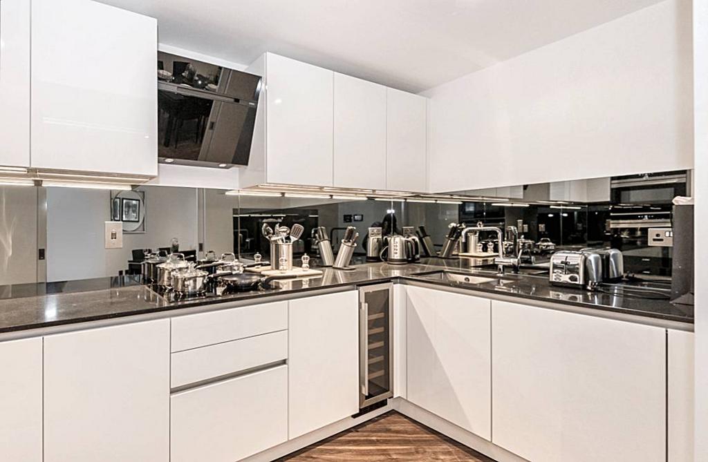 Fitted Kitchen