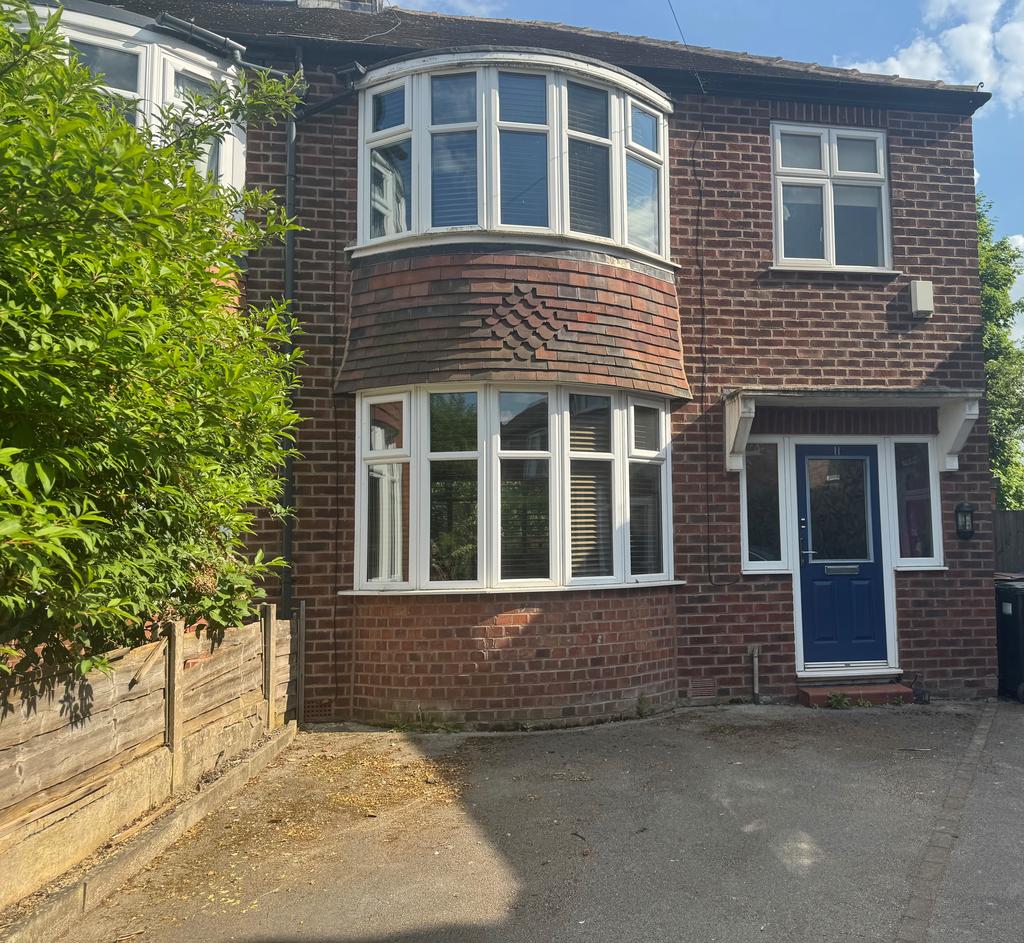 11 Ryde Ave.jpg