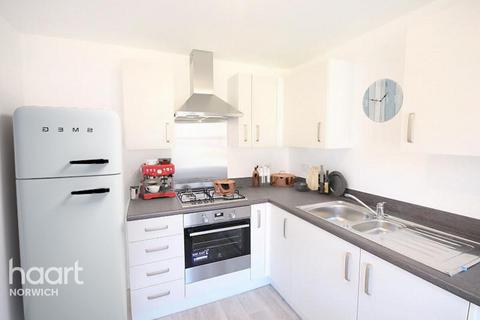 2 bedroom end of terrace house for sale, 13 Watts Place, Old Catton, Norwich