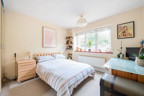 66a Chaldon Common Road, Chaldon, Caterham, CR3 5DD
