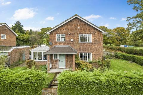 4 bedroom detached house for sale, Gordon Road, Curdridge, Southampton, Hampshire, SO32