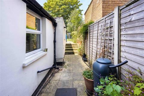 45 Maud Road, London, E13 0JT