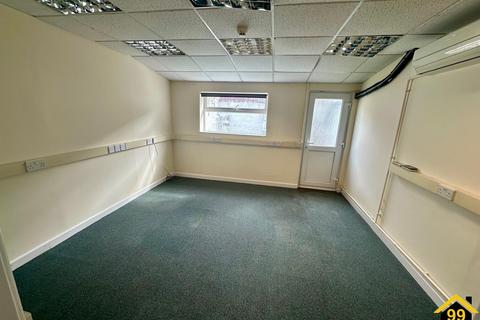 Office to rent, Meadow Street, Bristol, BS11