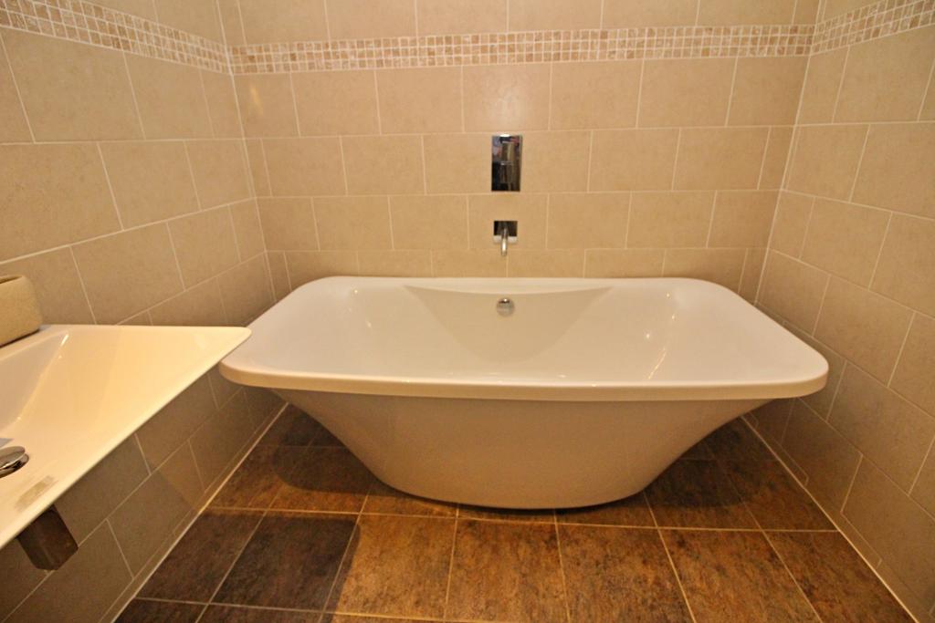 Freestanding Bath
