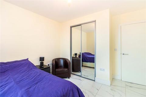 1 bedroom apartment for sale, Brooklands Square, Brooklands, Milton Keynes