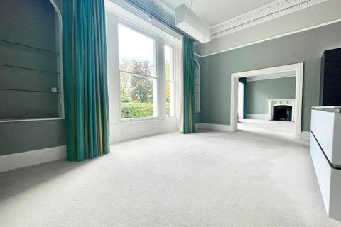2 bedroom apartment to rent, The Park, Cheltenham GL50