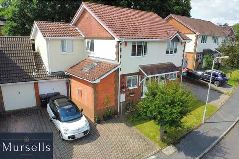 3 bedroom semi-detached house for sale, The Spinney, Poole BH16