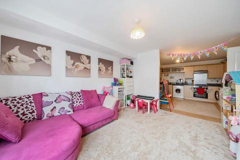 2 bedroom apartment for sale, Charlton Road, London