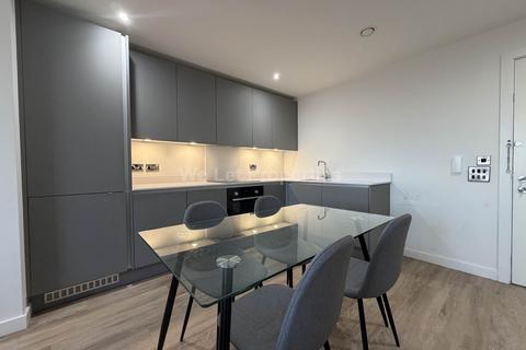 2 bedroom apartment to rent, Store Street, Manchester M1