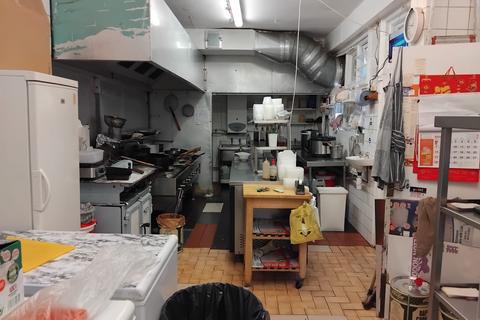 Takeaway to rent, Uxbridge Road, London W5