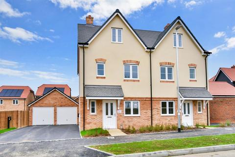 3 bedroom terraced house for sale, Blake Gardens, Scocles Road, Minster-On-Sea, Sheerness, Kent