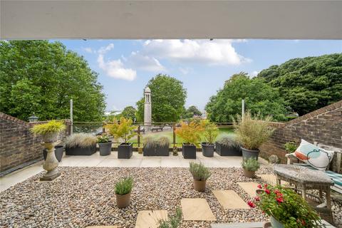 Flat 1, Mayflower Court Bugle Street, Southampton, SO14 2AP