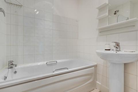 1 bedroom flat for sale, 702 Nell Gwynn House, Sloane Avenue, LONDON