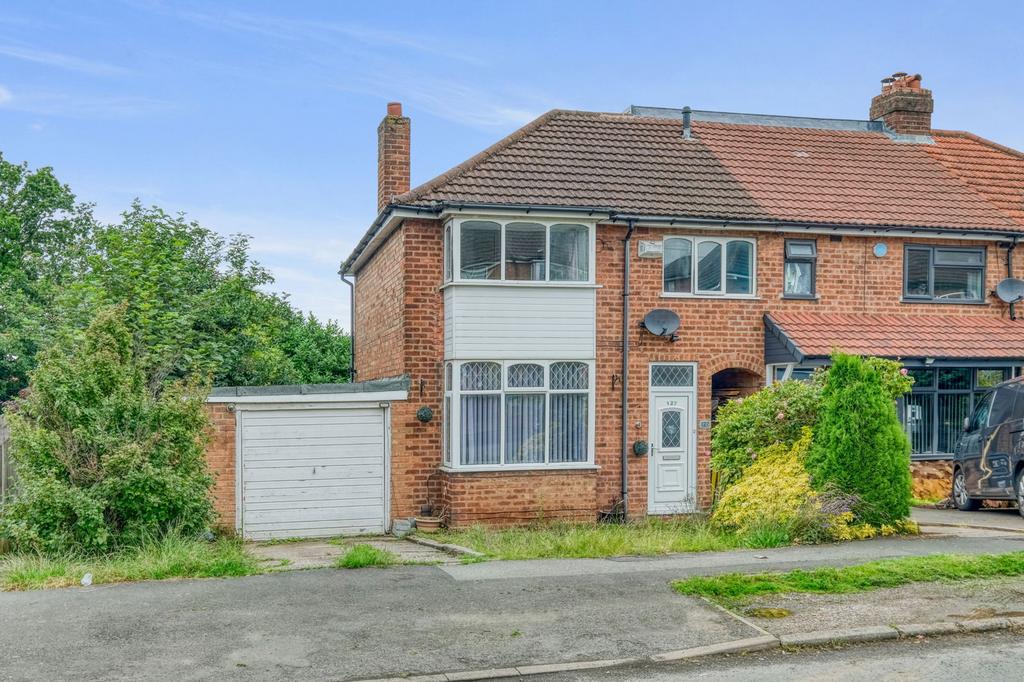 Nuthurst Road, Longbridge... 3 bed end of terrace house for sale £235,000
