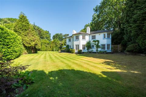 Dunvegan Pembroke Road, Woking, GU22 7DS