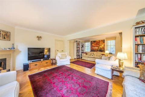 Dunvegan Pembroke Road, Woking, GU22 7DS