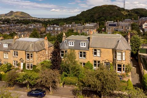 63 Braid Avenue, Edinburgh, EH10 6EB