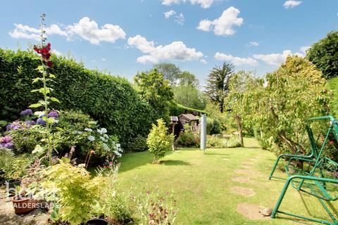 3 bedroom detached bungalow for sale, Lords Wood Lane, Chatham