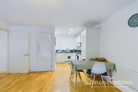 1 bedroom apartment for sale, Nonsuch House, Chapter Way, London, SW19