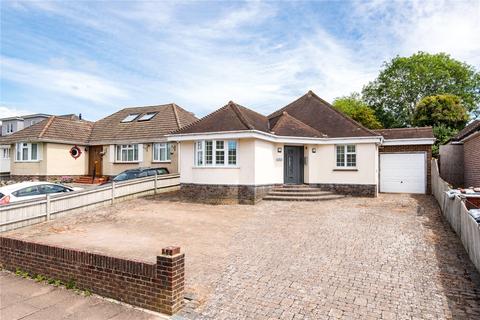 3 bedroom detached house for sale, Maytree Avenue, Findon Valley, West Sussex, BN14