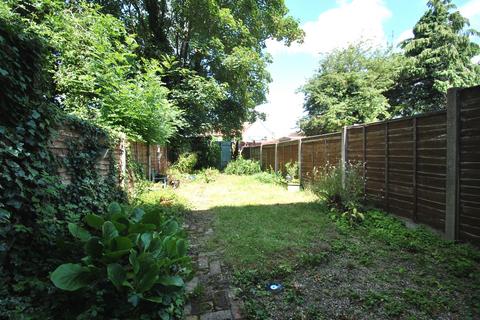 61 Chagny Close, Letchworth Garden City, SG6 4BZ