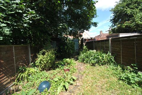 61 Chagny Close, Letchworth Garden City, SG6 4BZ