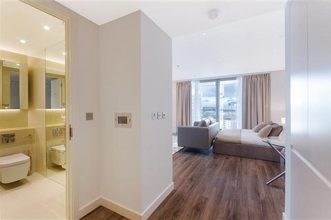 Studio to rent, Cashmere House, Leman Street, London, E1