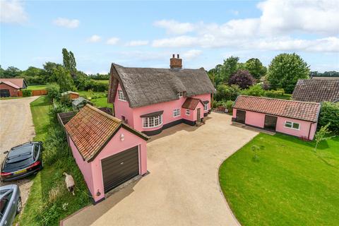 3 bedroom detached house for sale, Earls Green, Bacton, Stowmarket, Suffolk, IP14