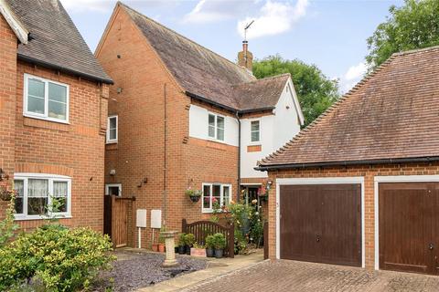 3 bedroom detached house for sale, Carriers Close, Hanslope, Milton Keynes, Buckinghamshire, MK19