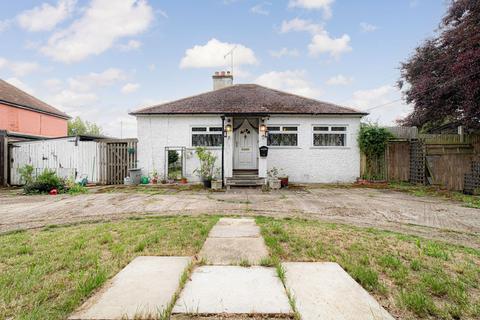 3 bedroom detached bungalow for sale, Ashford Road, Chartham, CT4