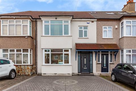 3 bedroom terraced house for sale, Seymer Road, Romford, RM1